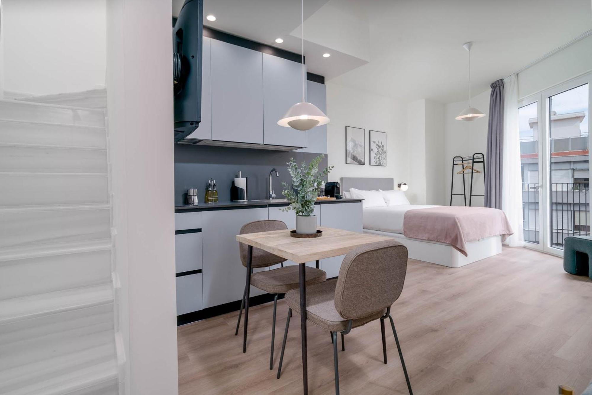 Limehome Valencia Carrer De Sant Jacint Exterior photo