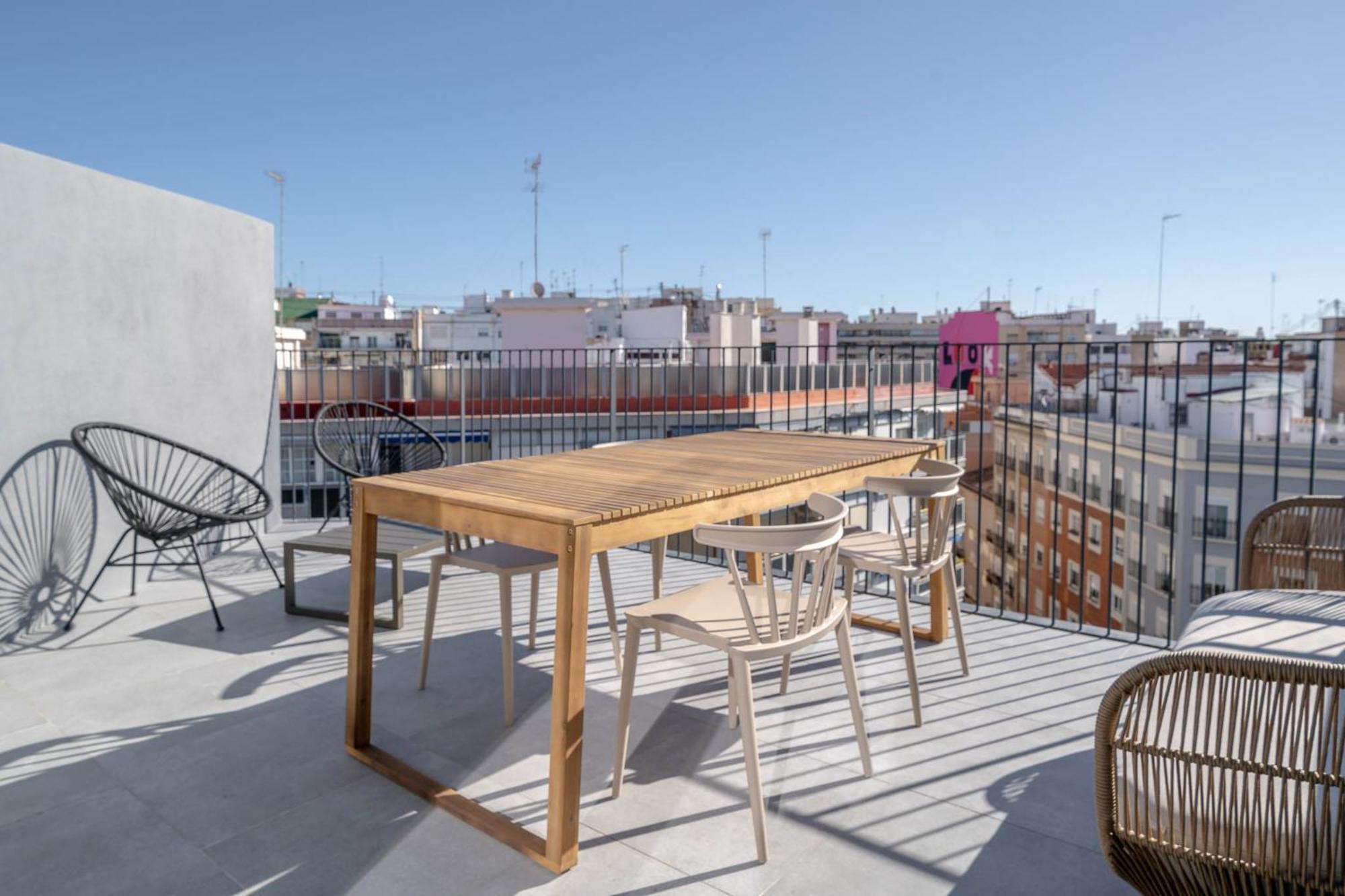 Limehome Valencia Carrer De Sant Jacint Exterior photo
