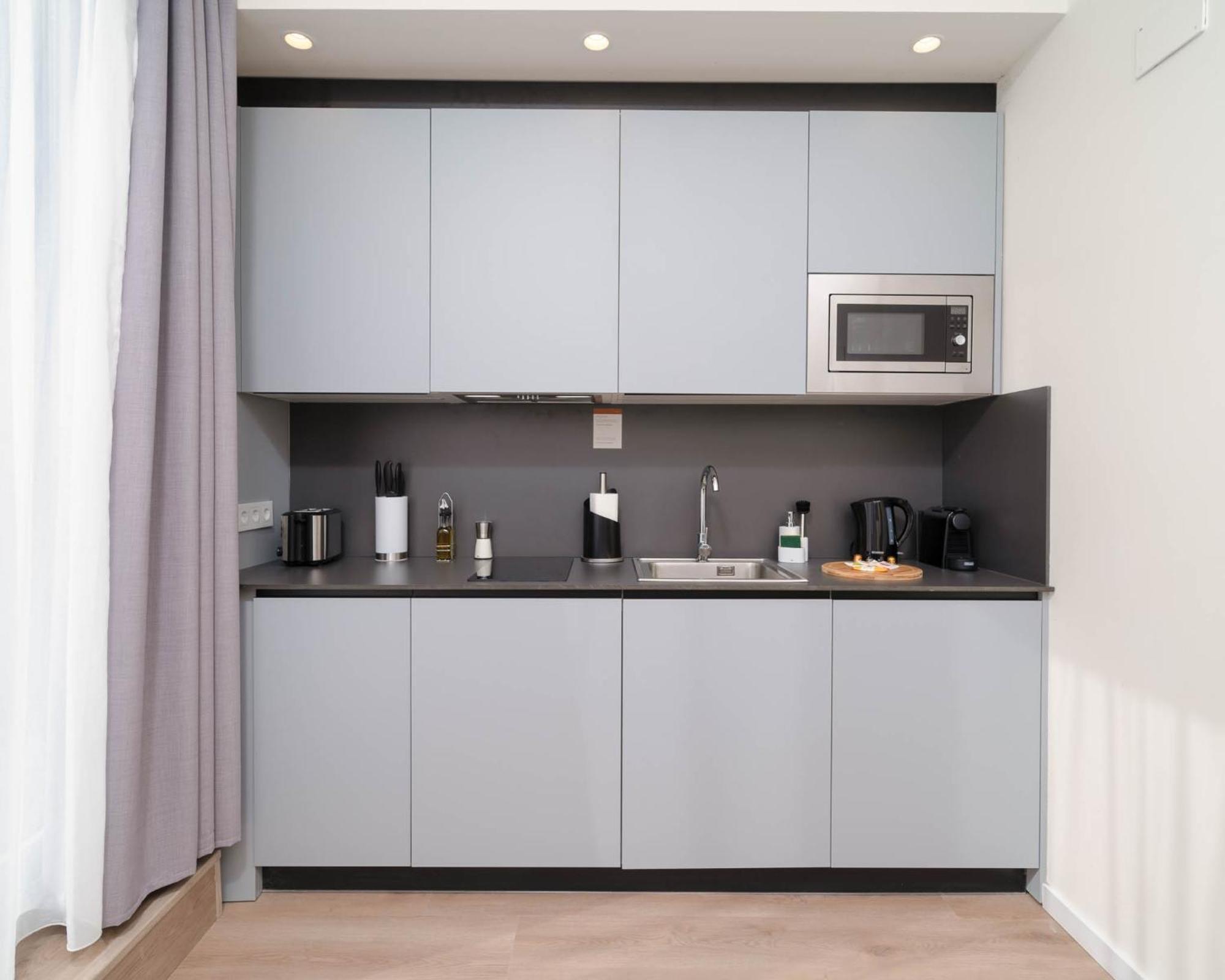 Limehome Valencia Carrer De Sant Jacint Room photo