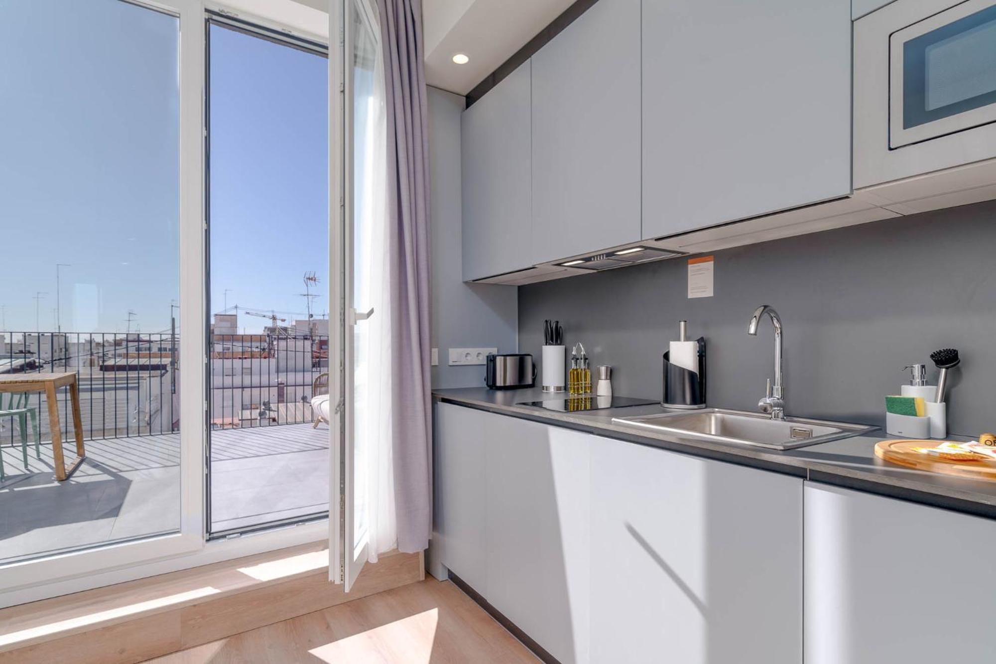 Limehome Valencia Carrer De Sant Jacint Room photo